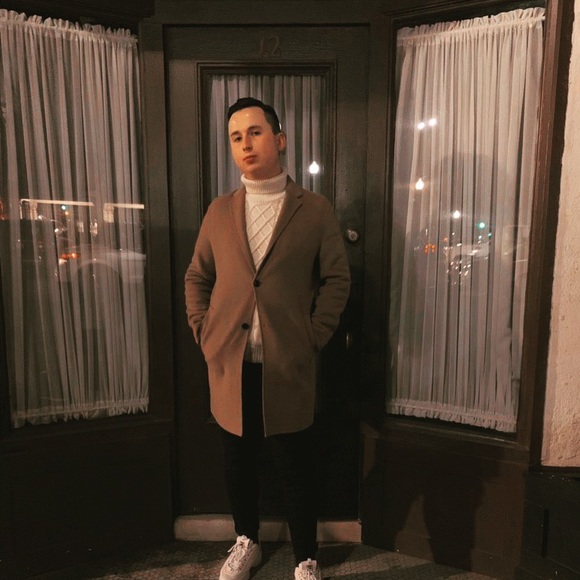 Meet your Posher, Ihor - Picture 1 of 1